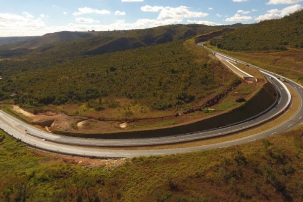Minas Gerais recebe obra inédita em rodovia